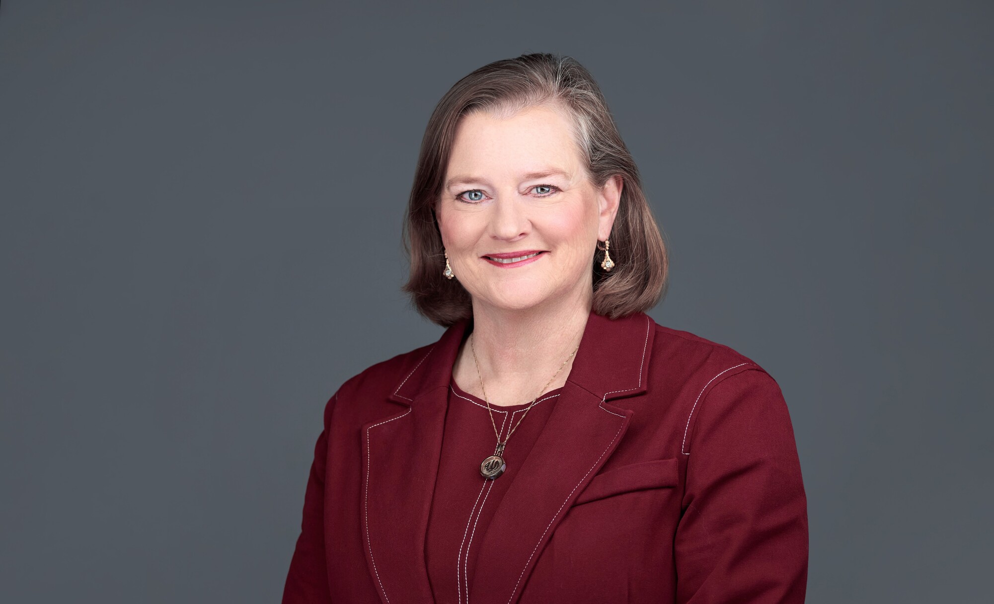 Julia Novak Head shot photo
