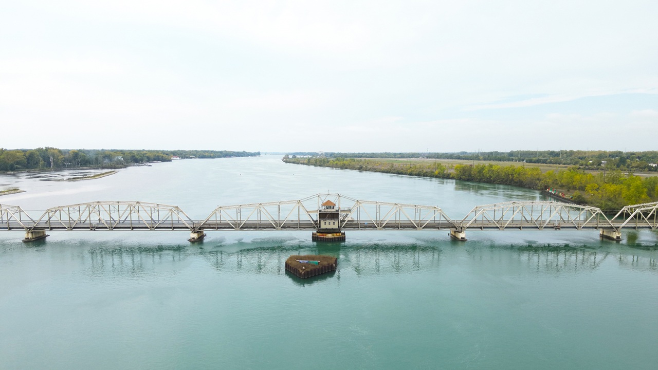 Photo of Grosse Ile Toll Bridge