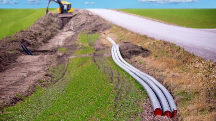 Photo of roadside digging to allow for broadband installation