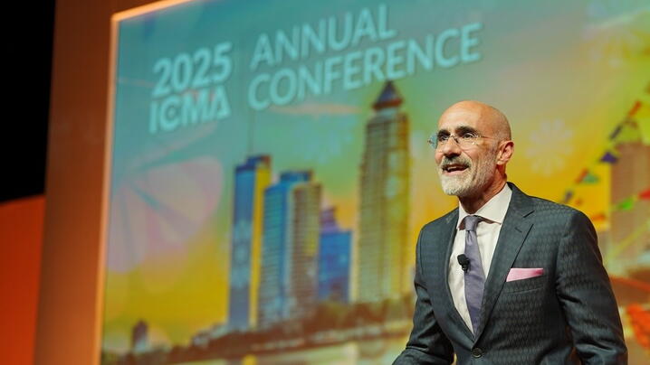 Arthur Brooks Headshot at Annual Conference