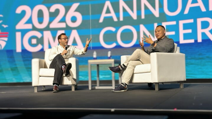 Simon Sinek Challenges Local Government Leaders to Build Cultures of Trust and Purpose