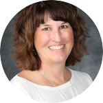 Amy Farkas Headshot